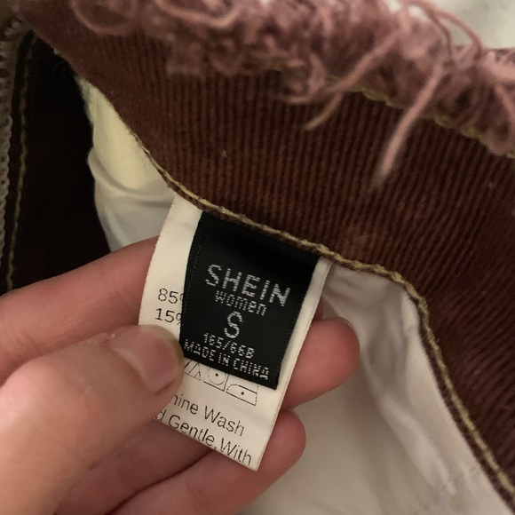 Shein patchwork high-waisted denim shorts - Picture 3 of 3